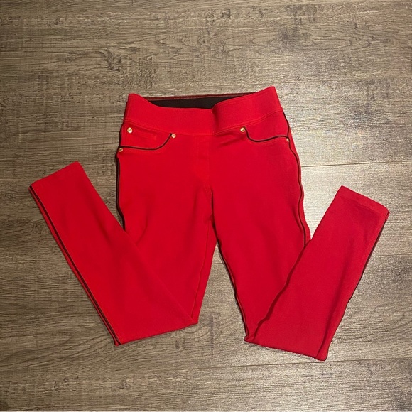 Peter Nygard Denim - Red Nygard slims jeggings size small 6-8